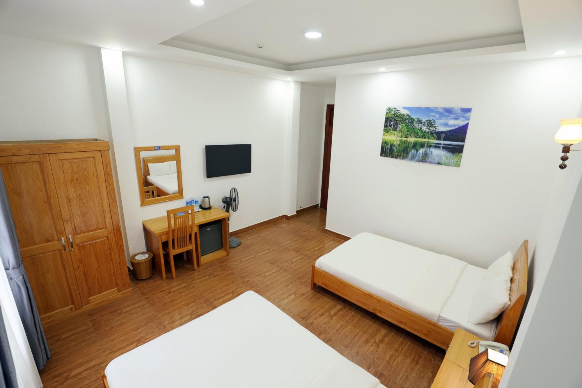 Maxim Hotel Da Lat Exterior photo
